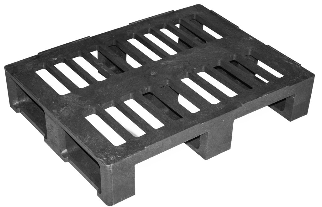 Stabilplastic half Euro-pallet made from recycled plastic
